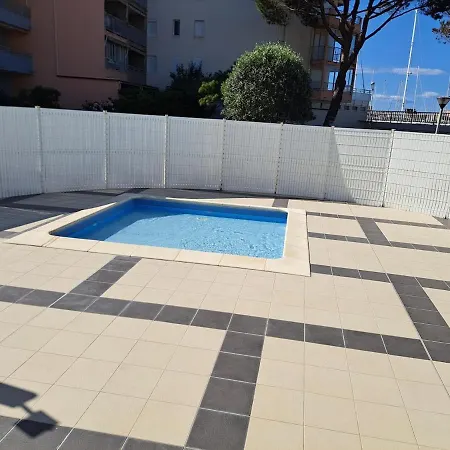 아파트 Le Pharo, Centre Port, 800m De La Plage, Clim Mobile