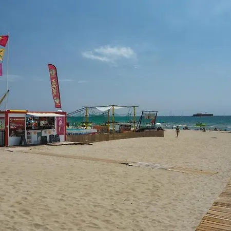 Le Pharo, Centre Port, 800m De La Plage, Clim Mobile 아파트 아그