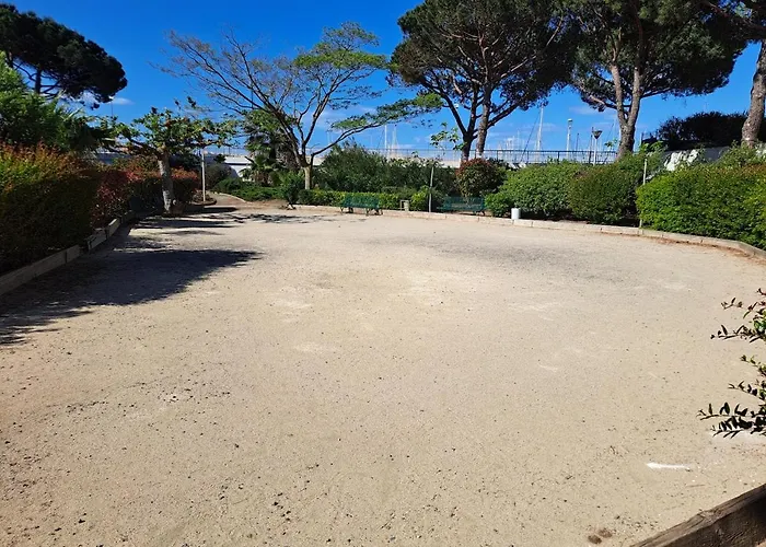 Le Pharo, Centre Port, 800m De La Plage, Clim Mobile * Agde