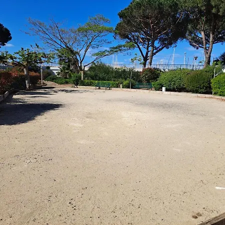 Le Pharo, Centre Port, 800m De La Plage, Clim Mobile * Agde