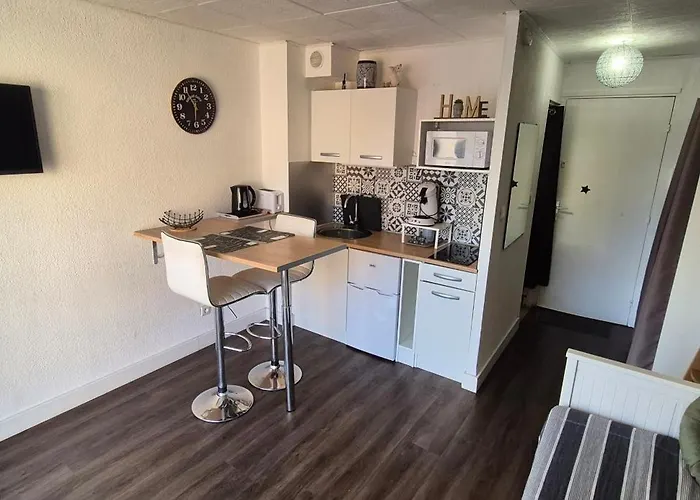 Lägenhet Le Pharo, Centre Port, 800m De La Plage, Clim Mobile Agde